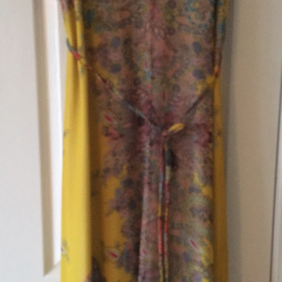Women’s flowy Maxi with removable belt - Picture 2 of 2